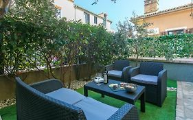 Polias Apartment